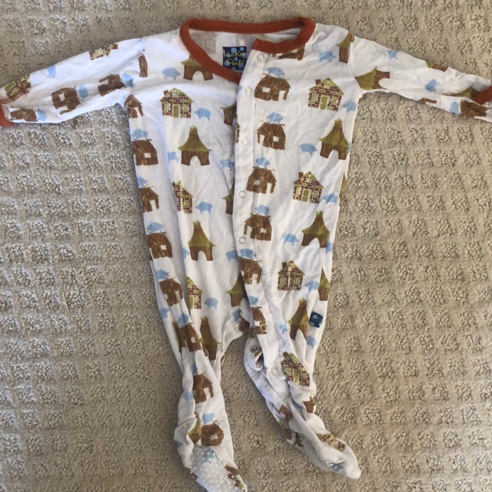 Kickee pants